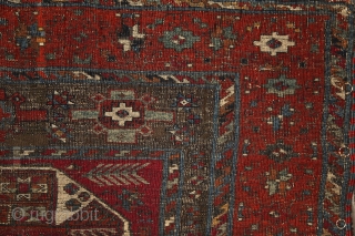 Yuruk "Crivelli" rug, eastern Anatolia, 225x157 cm, ca. 1860-1870. Immaculate condition except some corroded browns. No damage, no repair. Full, juicy, lustrous pile overall, original kilim end on the end. I think  ...