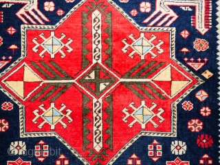 This is a second-half of the 20th century (1970s) Caucasian rug from the town of Shirvan on the shores of the Kura river in Azerbaijan 
It features a classic pattern of diamonds  ...