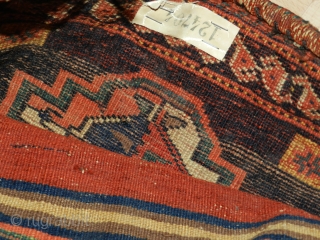 Afshar chanteh,wool on wool,all natural color's and good condition.
size;42x27 cm                       