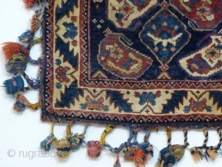 19th century Afshar chanteh. Natural colors.
Size 36 x 47 cm.                       