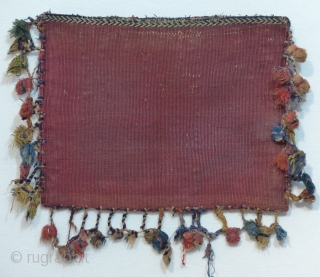 19th century Afshar chanteh. Natural colors.
Size 36 x 47 cm.                       