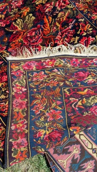 carpet "Akhty Rose", Daghestan,lezgins,
the age of 100 years,
size 170 х 285 cm.                     