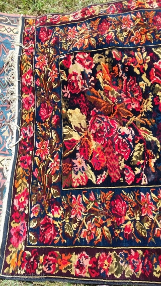 carpet "Akhty Rose", Daghestan,lezgins,
the age of 100 years,
size 170 х 285 cm.                     