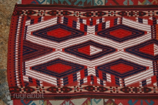 Beautiful Old Yamouth tent band in great condition, very good colours, soumak embroidery, size is about 14/16 Meters and its 40cm wide.           