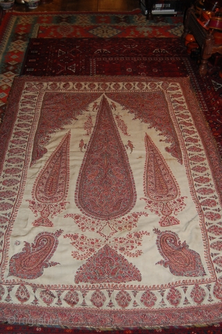 Beautiful old 19th C, kirman embroidery, beautiful condition, silk on wool embroidery, size is about 190/150 cm.                