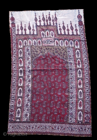 Indian kalamkari, second half of 19th century 
Good condition with original lustrous coating 
55x87cm                   
