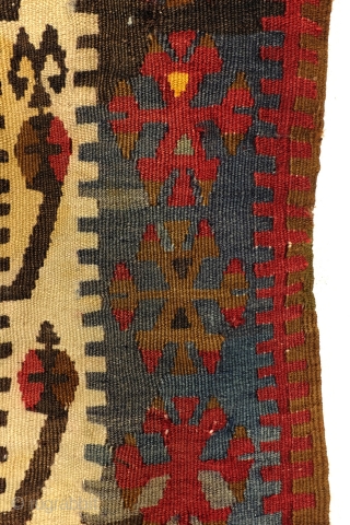 Kilim Konya, Obruk, Prayer Rug, ca 1890. 
103 x 152 Cm. 3.4 ft. x 5 ft. 
                