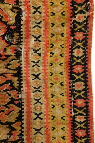 Fine kilim Senneh, Sanandaj, 1880, 120 x 200 cm. 4 ft. x 6.6 ft. 
Some wear in the top border. 

Rob Schipper, www.tablesXL.com          