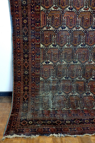 Large Afshar, 274 x 225 Cm. 9.1 feet x 7.5 feet. 
Worn right top corner and left bottom corner. 
Rare size.            