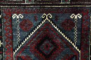 Belouch, 60-ies or 70-ies, 160 x 90 Cm. wool on wool, warp white wool. 
Clean, good condition.                