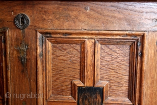 Dutch 17th century chest, oak. 
Long 148 Cm. 5 feet. high 75 cm 2.5 feet, deep 57 cm 2 feet. 
            