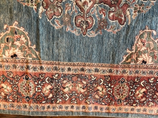 A very attractive Persian Sultanabad.Measures 12' x 15' and is in very good condition for itsage.                 