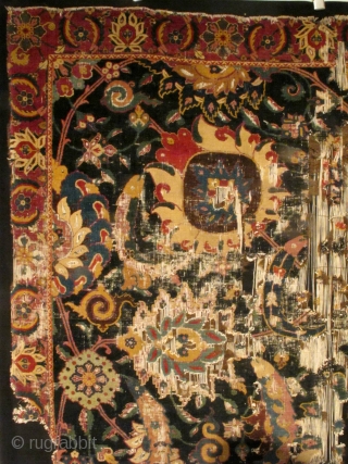 Sotheby's New York, October 1, 2015 Carpet Sale

Some details from Sotheby's NY auction with many great collectible pieces               