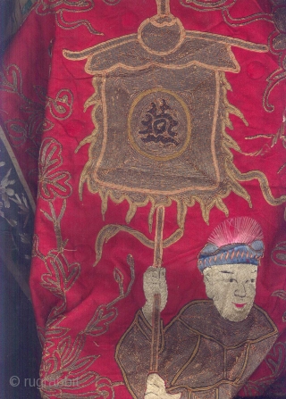 CHINESE EMBROIDERED BANNER (HANGING) FEATURING 21 FIGURES

Faces, hands and feet (shoes) are embroidered in silk floss in the satin stitch technique. Robes and other clothing are made up of solid metallic thread  ...