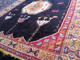 Pile carpet Taznak area,
Moroco 210x 320cm

                           