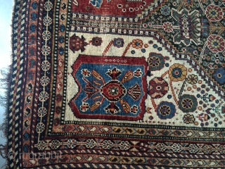 Fine and colorful antique Qasshgai rug 100x200 cm
Worn                         