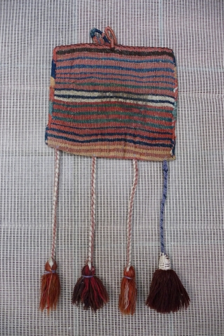 Chanteh Lori, 28 x 26 cm.

                           