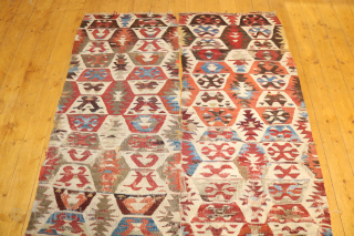 Aksaray Kelim um1800 260x130cm  Sie können mich gerne über Rugrabbit oder direkt per Email kontaktieren. Meine Emailadresse lautet salihunal@msn.com Feel free to contact me via Rugrabbit or directly via email. My  ...