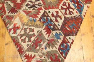Aksaray Kelim um1800 260x130cm  Sie können mich gerne über Rugrabbit oder direkt per Email kontaktieren. Meine Emailadresse lautet salihunal@msn.com Feel free to contact me via Rugrabbit or directly via email. My  ...