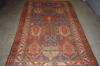 1935 bakhtiyari 307cmx158cm
pazyryk antique amsterdam                            