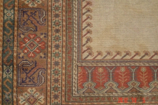  prayer rug
127cm x 87cm
pazyryk antique                           