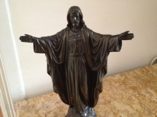 lath 19th century 
christ statue/bronze
29cmx20cm                            