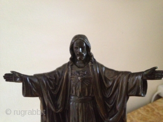 lath 19th century 
christ statue/bronze
29cmx20cm                            