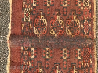 Collectible Yomud torba with natural colors and interesting design, 42x102cm
Good condition , complete in size see images                