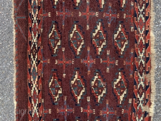 Turkmen yomut group chuval , #karlsruhe #suedliche_waldstrasse #antiquerugs #antiquekilim #islamicart #interiordesign #decoratifart #decoration #luxury #macallan #breguet #boucheron #riva #ferragamo #lovely #rich #caucusus #halimagazine #turkish #persian #handcrafted #tribal #suzani #uniqueart #rare #tappetiantichi #sartorino 