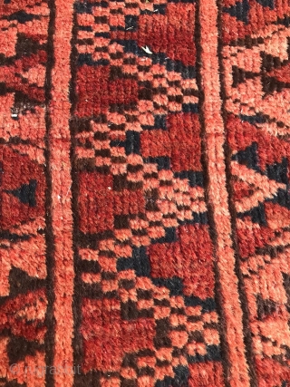 Kizyl Ayak Ersari Turkmen carpet with the ‘tauk nuska’ ’ gul design, 150 x 260 cm.                 