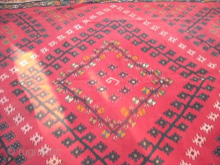 Antique sarkoy kilim . Patern "Venci" , size : 300 cm x 300 cm Price : contact                