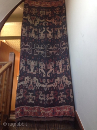 Sumbwa Ikat , Indonesia sumatra hand woven natural dye
2 parts Size : ca 104 cm x ca 240               