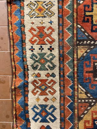 Caucasian rug.
Size 110x268 cm
For more pics or informations, please ask:
gmpdor@protonmail.com, Whatsapp or Signal +393892864446.
I am Luca from Florence, Italy.
Instagram @soulweft; eBay.it woso16.           