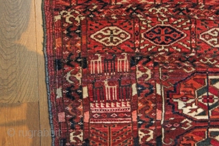 Yomut Tekke rug Circa 1900 in good condition with lovely soft wool.  No old repairs just some lines of wear down the middle due to being on a wooden floor for  ...