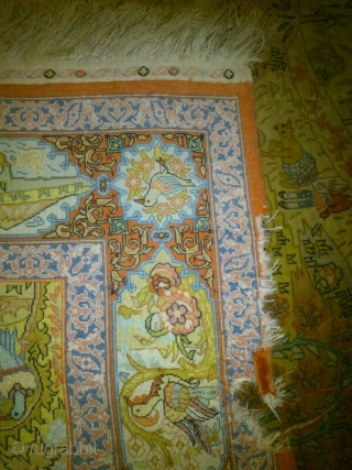 Silk carpet
Size 100x160
Condition is good
It dosent bruise
                          