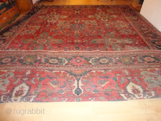    Antique  Ziegler  Sultanabad / Mahal  292 X 375  cm.

  Unique  dekoratve  big Pattern with  superb natural colors

  Komplet  with  ...