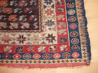  Superb  and  rare  antique   Bergama prayer  rug , mid 19 th. century,

 103 X 135  cm. , Komplet , beautiful  colors , kilims  ...