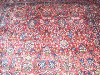   Splendid  antique Kirman 179 X 274 cm.
  Top  quality  wool , excellent natural colours ,
  rare  allover  beautiful  pattern , very rare  ...