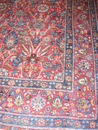   Splendid  antique Kirman 179 X 274 cm.
  Top  quality  wool , excellent natural colours ,
  rare  allover  beautiful  pattern , very rare  ...