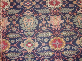  Antique  Kayseri   rug  round  1900   119 X 175  cm.

 Naturel  colours ,  short pile  , rare  and  unusual  ...