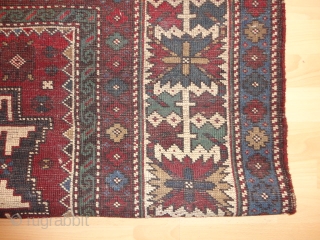     Antique   Kuba Lesghi  19 th. century  125 X 218  cm.
    Komplet , beautiful  naturel colors ,shows wear or oxydate  ...