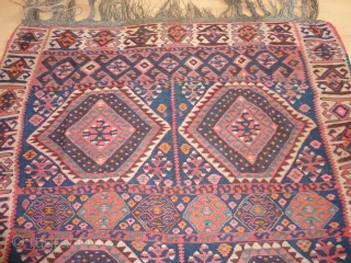 
   Antique  Waramin  Kurd  Kelim  West-Persian  round  1920
   148 X 230  cm.  fine  weave , Natural  colours ,  ...