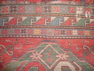   Antique  Cloudband  Kazak  ( Khondoreck ) mid  19 th. century  127 X 194  cm.

  Superb natural  colours archaic  pattern , oxydate  ...