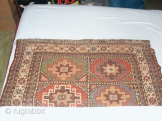     
    Antique  Memling  Gül Kasack 19 century  100 X 196 cm
    Superb  colours , wear  in   ...