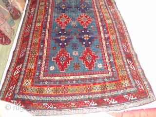 
   Superb  extremly  fine  woven  antique  shirwan  about  1900 ,

   wonderfull  natural  Colors  , best  velour   ...