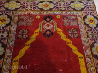    Unikat  antique  Kirshehir  Medjidi  Prayer  rug

   102 X 152  cm.

   Merry  Xmas  and  a very   ...