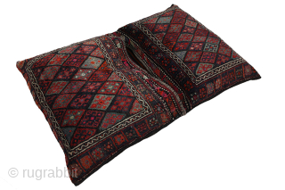 Jaf - Saddle Bag Persian Carpet 155x108

Size: 155x108 cm
Thickness: Medium (5-10 mm)
Age: 80-100 (Antique)
Preile - Warp: Wool on Cotton
email:info@carpetu2.com              