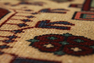 Bakhtiari - Antique Persian Carpet 302x130

Size: 302x130 cm
Thickness: Medium (5-10mm)
Oldness: 80-100 (Antique)
Pile - Warp: Wool on Cotton
Node Density: about 100,000 knots per m²
email:info@carpetu2.com          