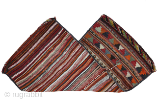 Jaf - Saddle Bag Persian Carpet 147x70

Size: 147x70 cm
Thickness: Medium (5-10mm)
Oldness: 60-80 (Antique)
Pile - Warp: Wool on Cotton
email:info@carpetu2.com               