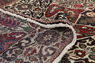 Bakhtiari - old - Garden Persian Carpet 295x154

Size: 295x154 cm
Thickness: Medium (5-10mm)
Oldness: 60-80 (Semi-Antique)
Pile - Warp: Wool on Cotton
Node Density: about 160,000 knots per m²
email: carpetu2@gmail.com       